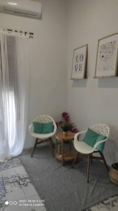 4 - Acogedora Habitacion Junto A Ruzafa Con Bano Privado Y Aire Acondicionado Valencia Exterior foto